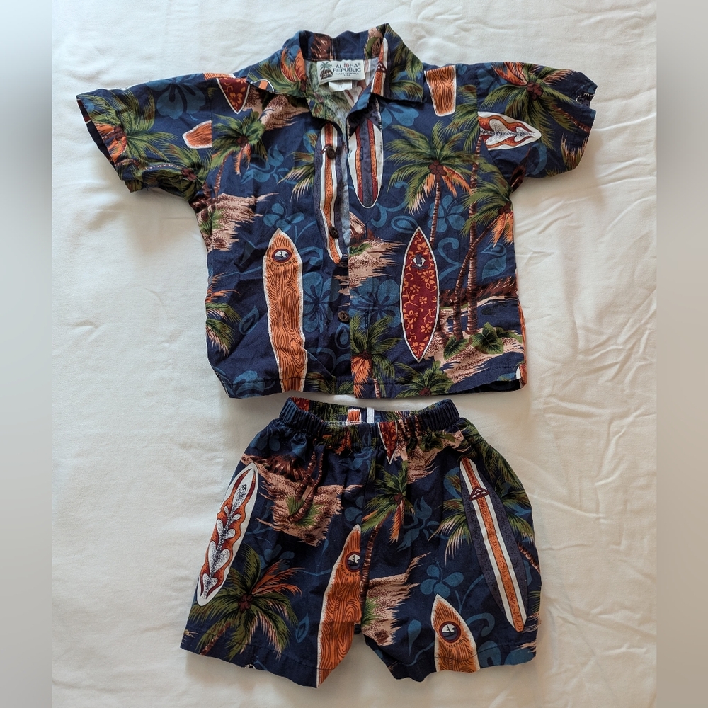 Hawaiian Print Toddler Outfit (Size 1T)